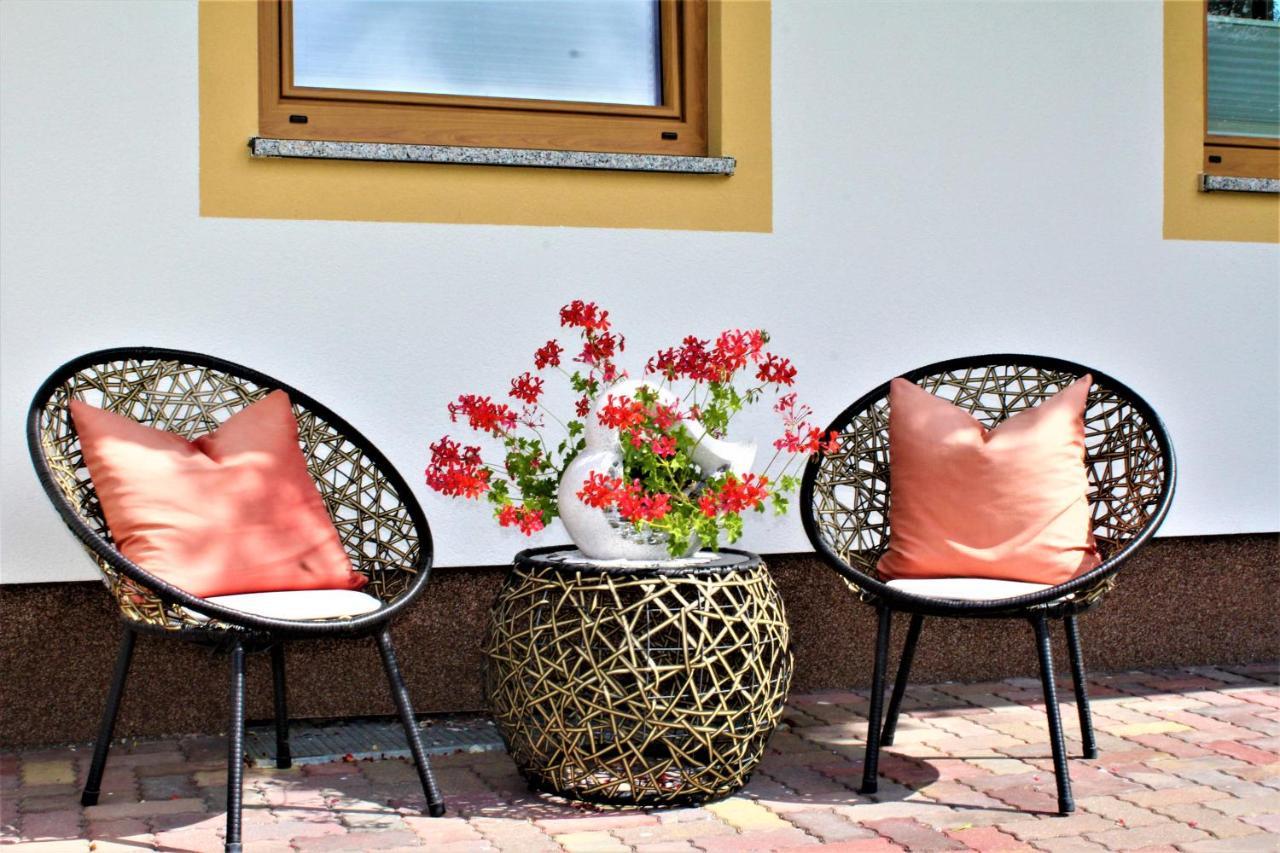 Appartement-Gaestehaus Ursula Flachau Buitenkant foto