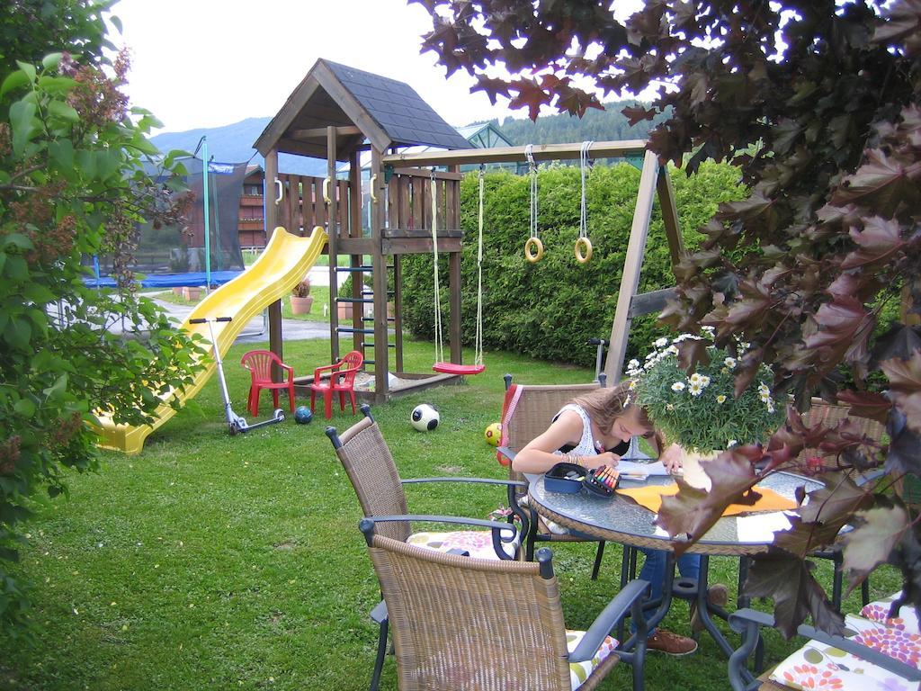 Appartement-Gaestehaus Ursula Flachau Buitenkant foto