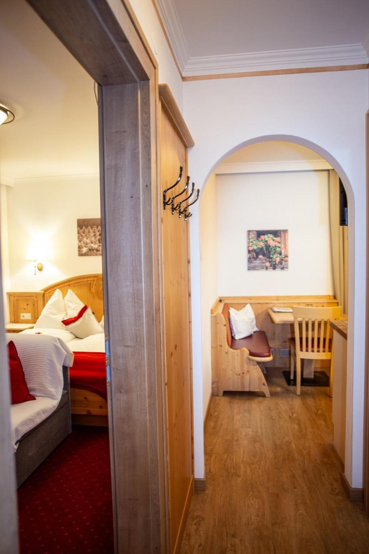 Appartement-Gaestehaus Ursula Flachau Buitenkant foto