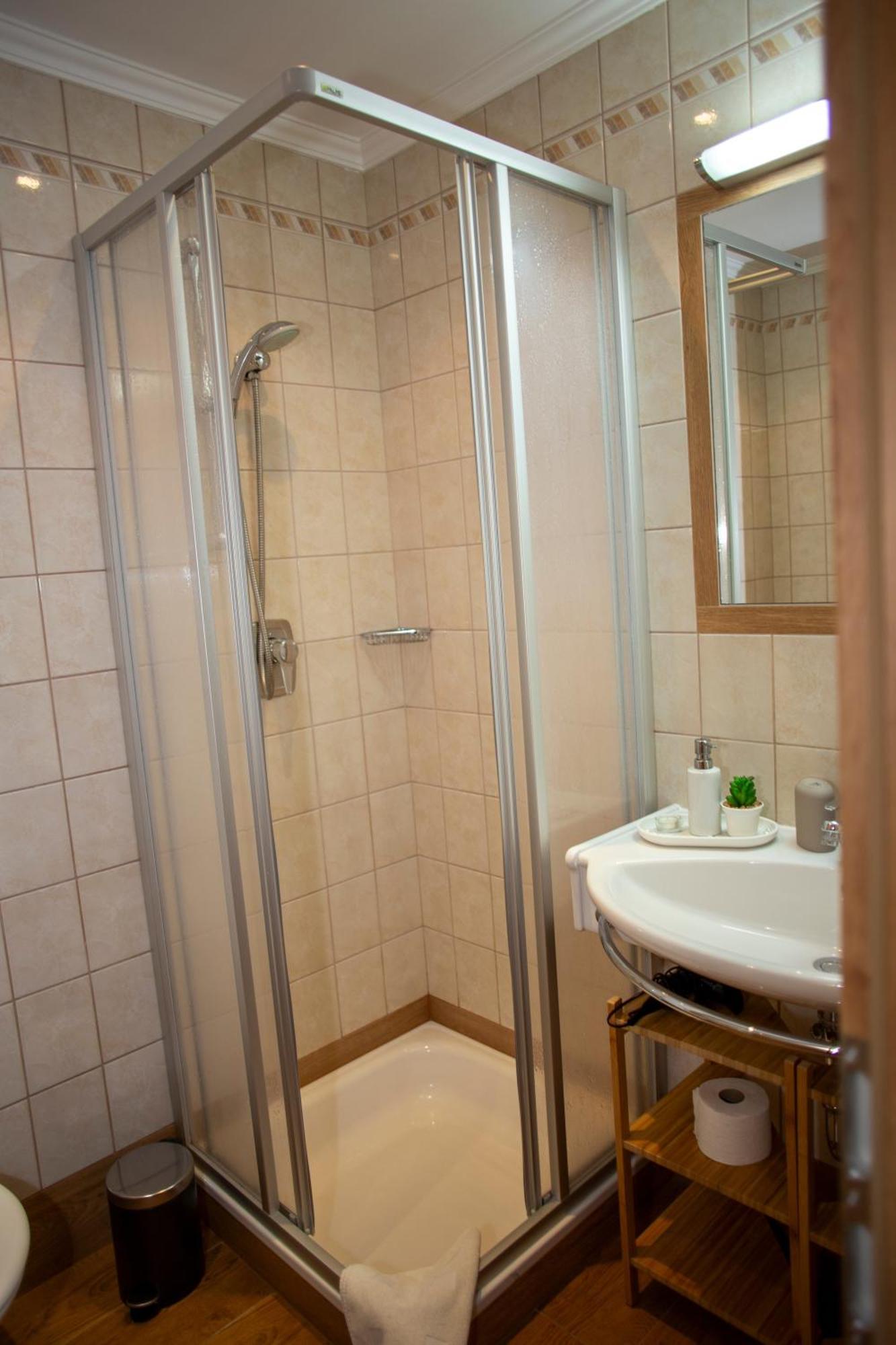 Appartement-Gaestehaus Ursula Flachau Buitenkant foto